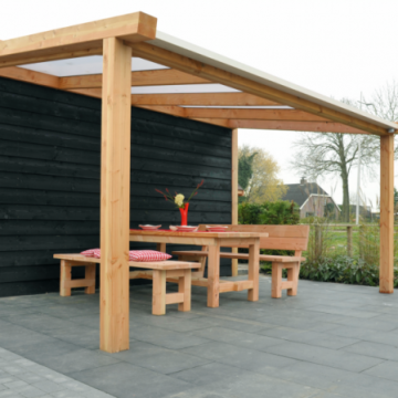 Douglas veranda